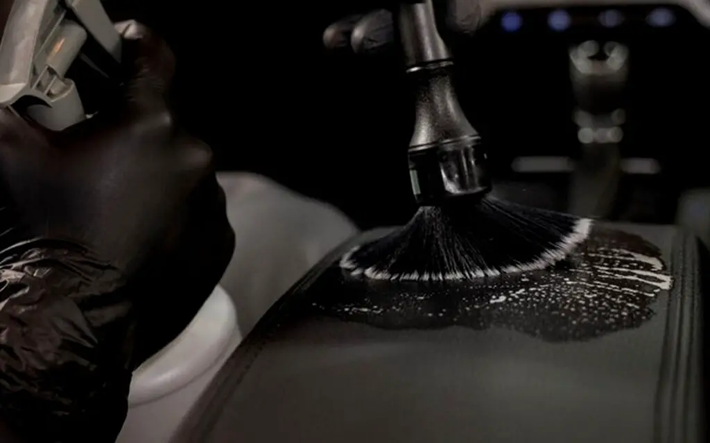 5 Ways to Remove Liquid Spills and Stains From Car Upholstery motor snitch